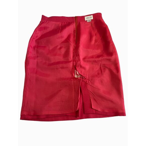 Oscar de la Renta Pink Pencil Wool Skirt with Flaw 10 - Picture 3 of 10